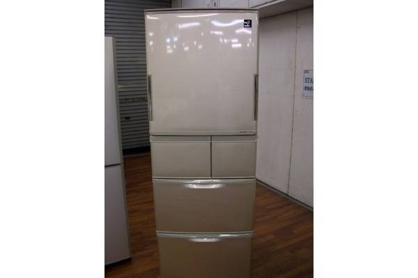 【大型冷蔵庫】SHARP(シャープ)の5ﾄﾞｱ冷蔵庫(SJ-PW38T-N)を買取入荷致しました。 [2012.01.27発行]｜リサイクル