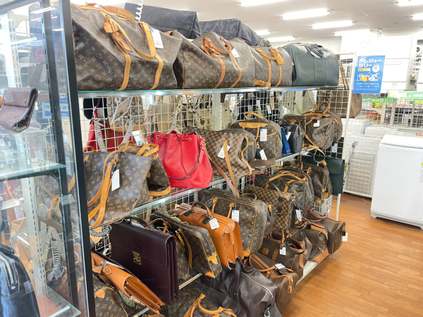 トレジャーファクトリー足立西新井店 内観写真