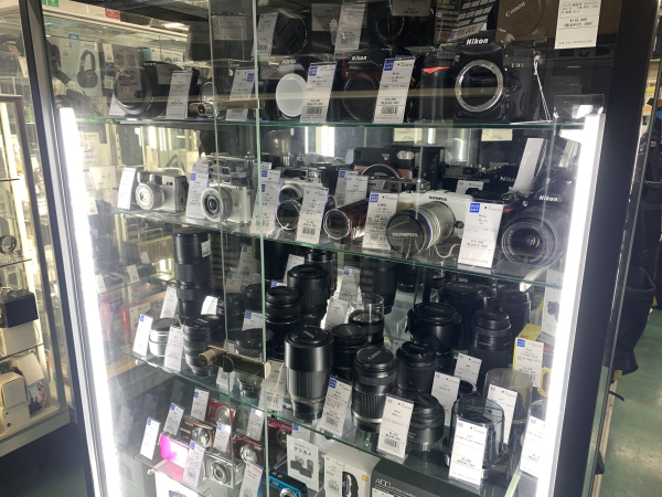 トレジャーファクトリー吉川店 内観写真