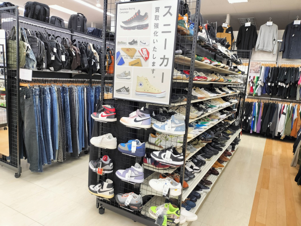 トレジャーファクトリーモラージュ佐賀店 内観写真