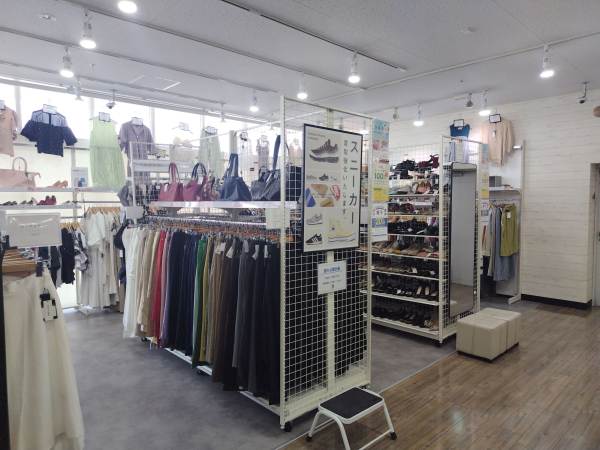 トレジャーファクトリー愛知蟹江店 内観写真