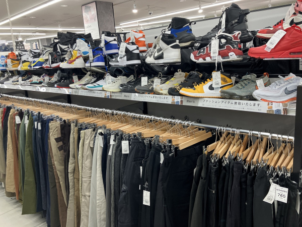 トレジャーファクトリー花見川作新台店 内観写真