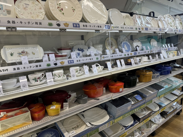 トレジャーファクトリー小田原店 内観写真