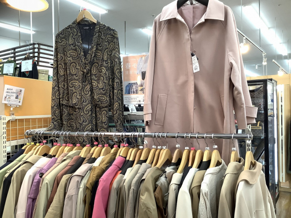 トレジャーファクトリー稲城若葉台店 内観写真