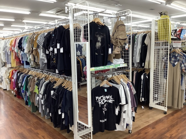 トレジャーファクトリー小平店 内観写真