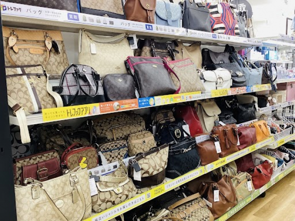 トレジャーファクトリー滋賀草津店 内観写真