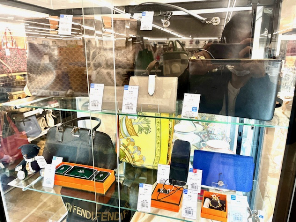 トレジャーファクトリー牛久店 内観写真
