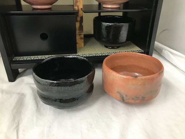 利休七種茶碗 佐々木昭楽造 茶碗棚付！【足立西新井店】｜2019年