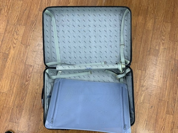 旅の相棒に！！RIMOWA 廃盤品サルサが新入荷。【足立西新井店