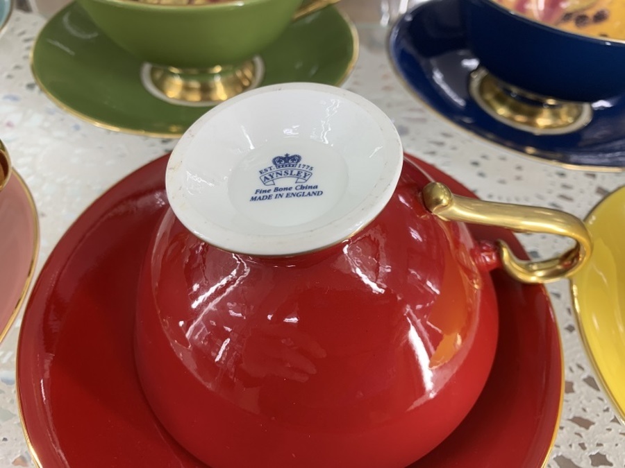 Aynsley(エインズレイ)カップソーサー買取入荷!【足立西新井 Aynsley(エインズレイ)カップソーサー買取入荷!【足立西新井
