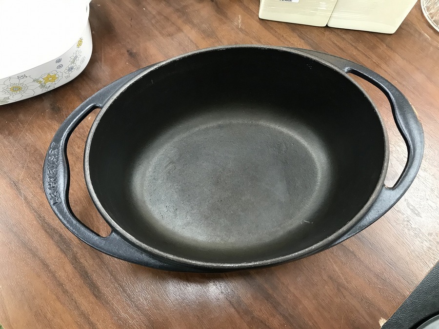 LE CREUSET(ルクルーゼ)ブラックセンセーション買取入荷！【足立西新井