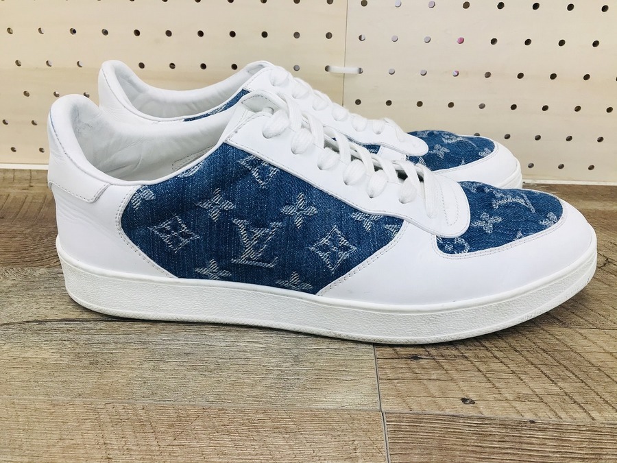 LOUIS VUITTON（ルイヴィトン）のデニムスニーカーを販売中