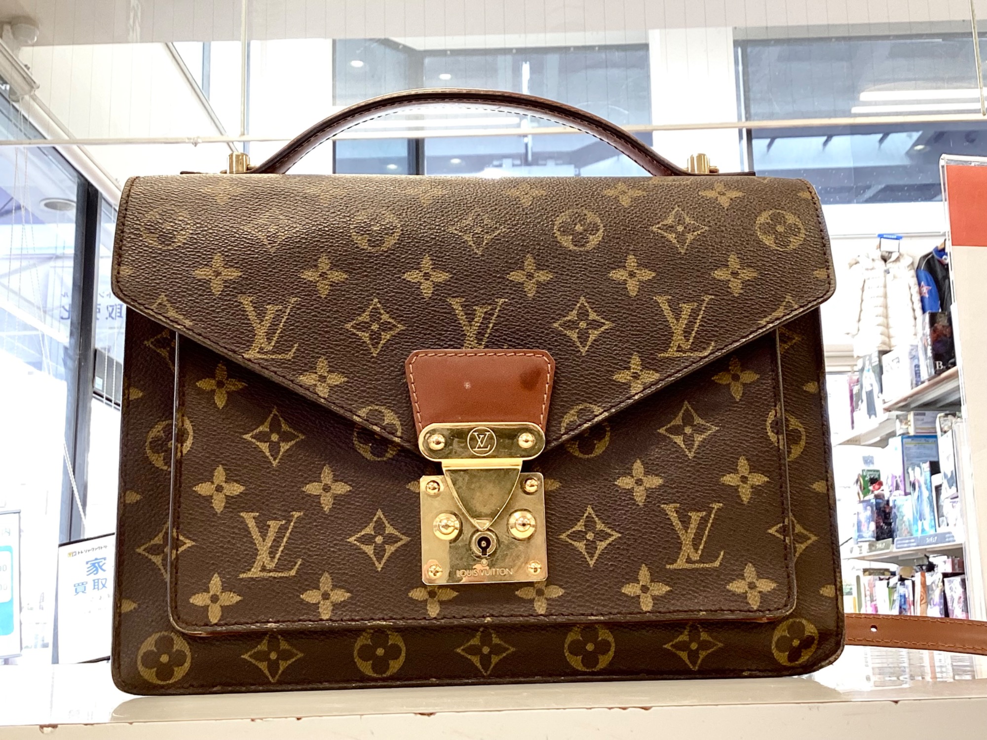 LOUIS VUITTON/ルイヴィトン】モノグラム 2WAYバッグが買取入荷