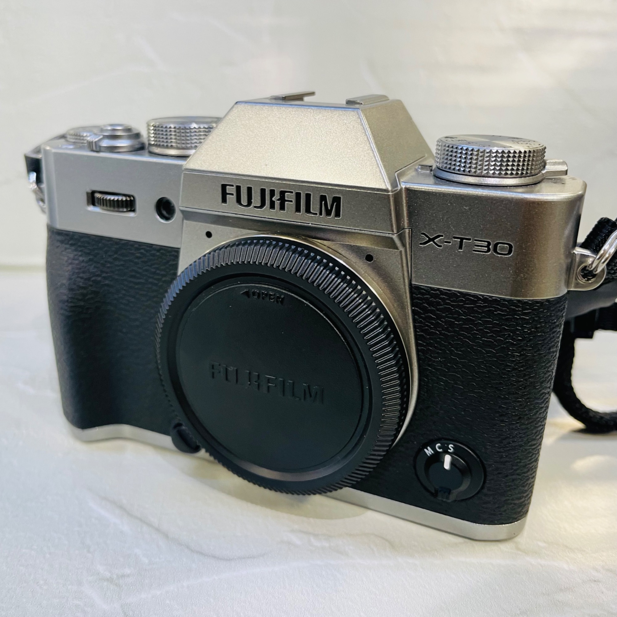 Fujifilm X-T30 デジタルカメラ セット Amazon.com : Fujifilm X-T30 II XC15-45mm Kit - Black