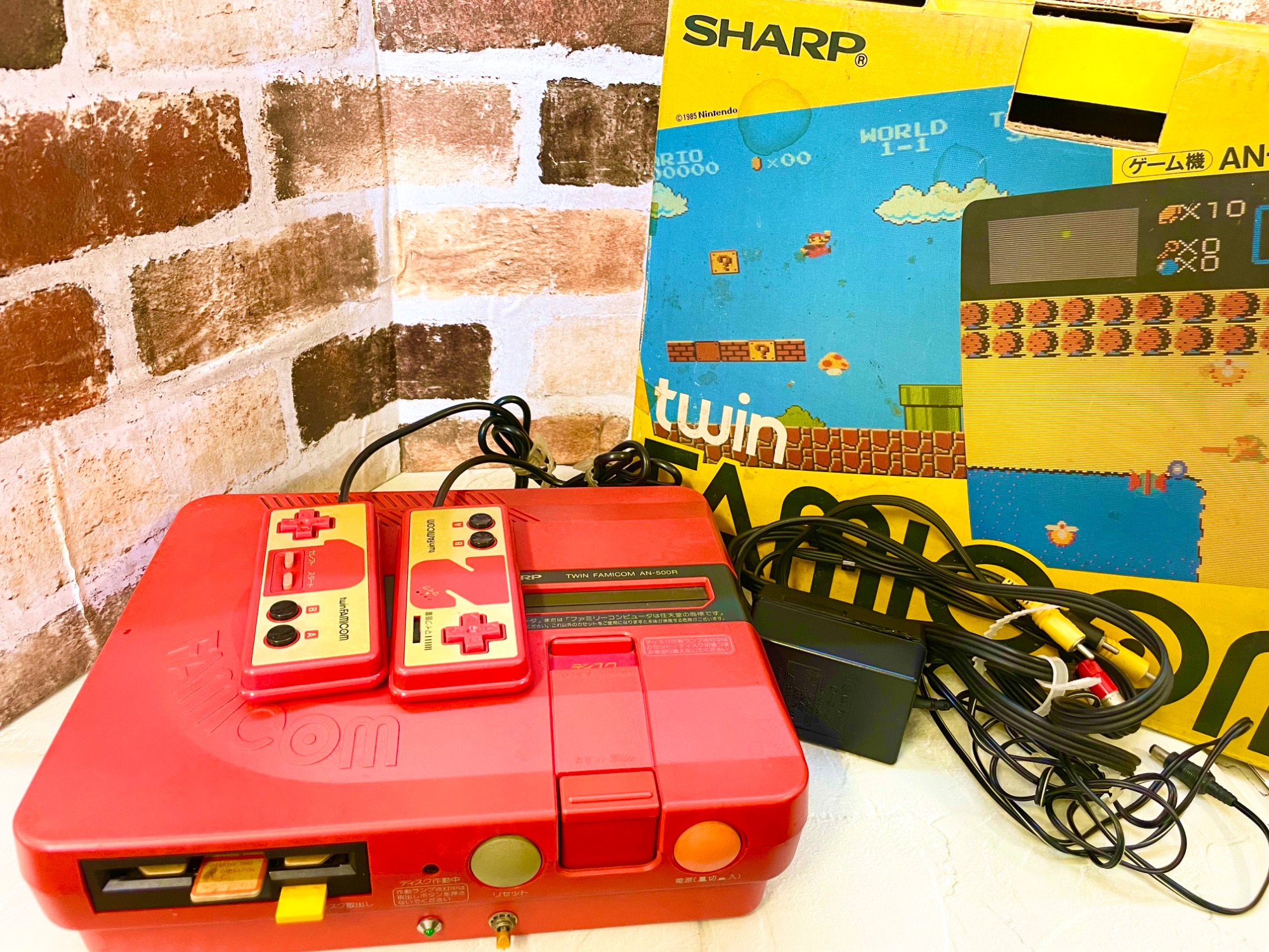色褪せない思い出】ツインファミコンAN-500Rをお買取り致しまし