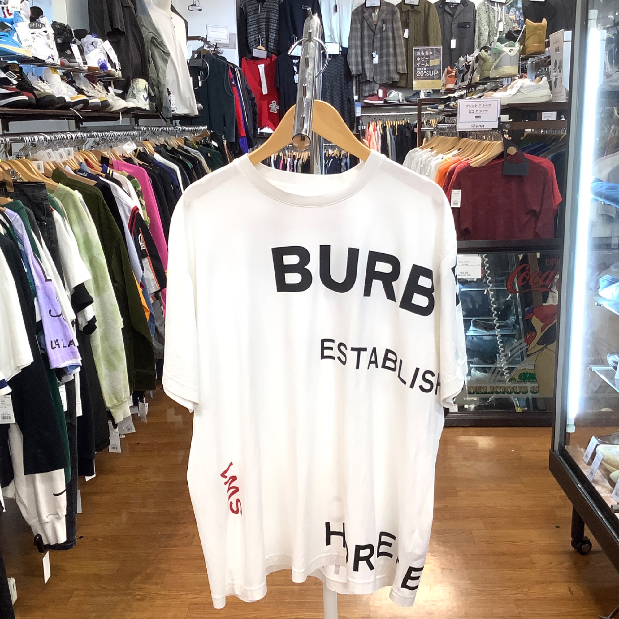 BURBERRY ロゴTシャツ Burberry // Logo T-Shirt – VSP Consignment