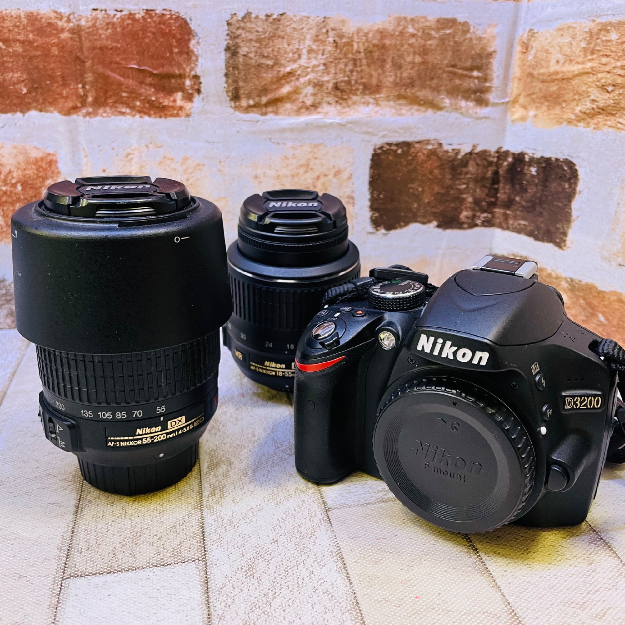 毎日を鮮やかに】Nikon D3200 ダブルズームキットをご紹介！｜2026年02