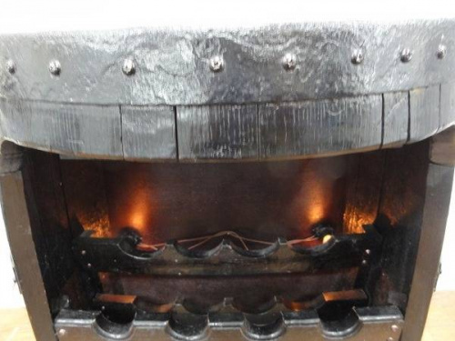 足立区店舗新入荷の足立西新井家具