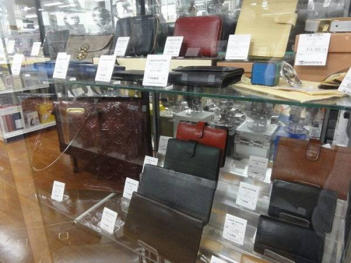 ルイヴィトン(LOUIS VUITTON)の足立西新井ブランド