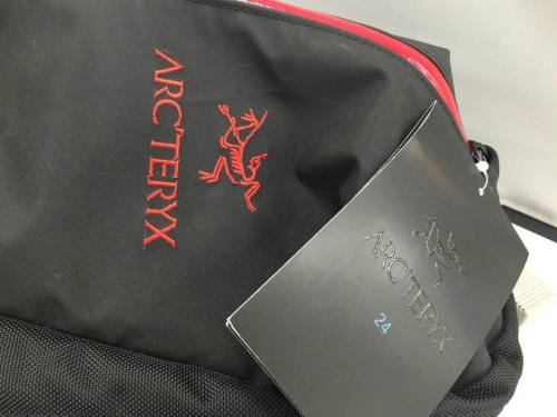 アウトドアのリュック