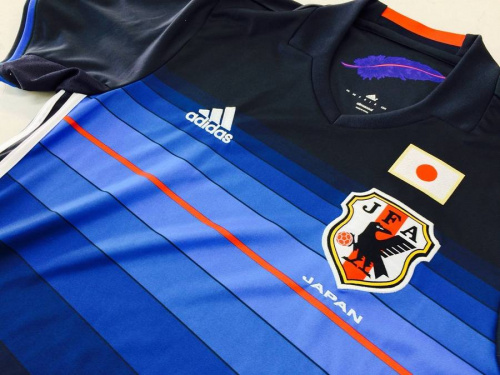 スポーツ用品の野球・サッカー