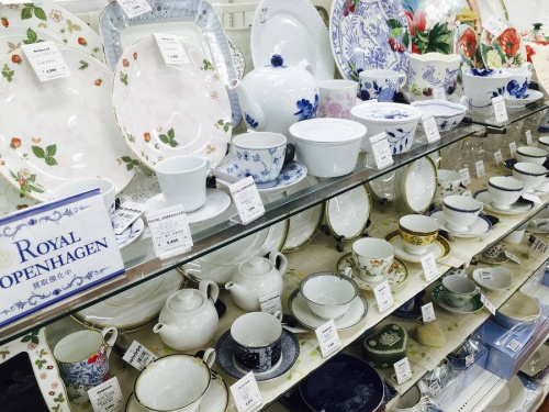 WEDGWOODのカップ＆ソーサー
