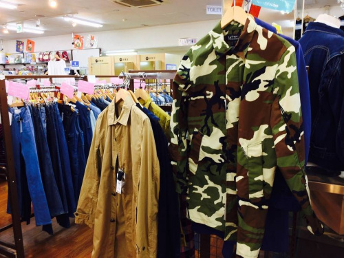 BLACK LABELCRESTBRIDGEの春物衣類