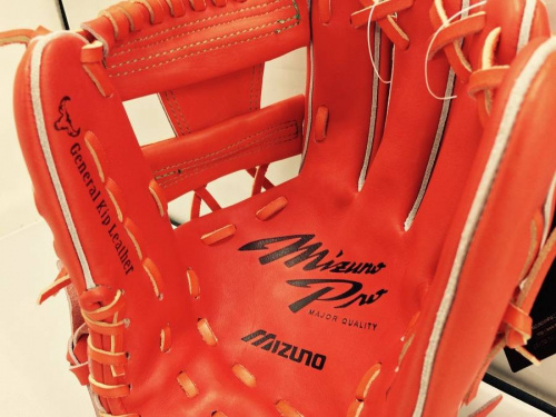 MIZUNOのグローブ