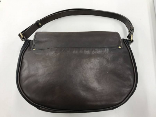 レザーのバッグ