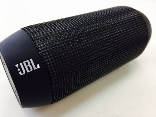 ヘッドフォンのJBL