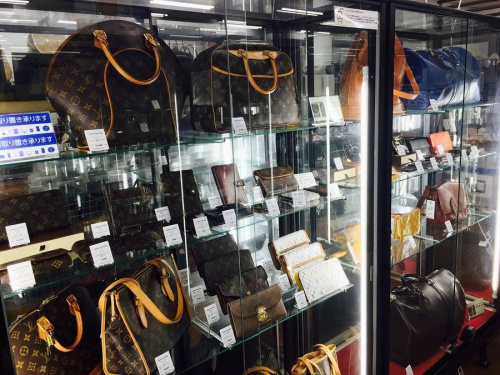 コーチの土屋鞄