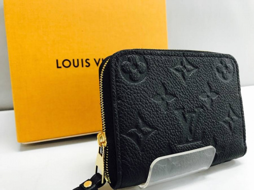 ブランド・ラグジュアリーのルイヴィトン(LOUIS VUITTON)
