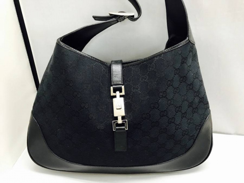 プラダ（PRADA）のGUCCI