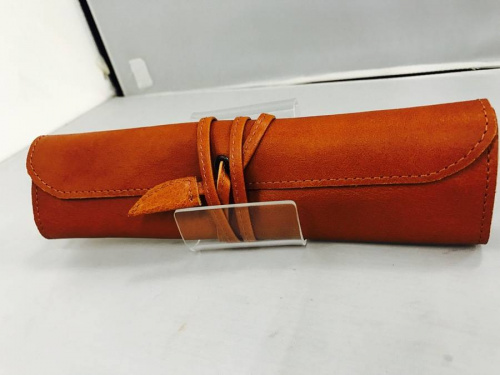 長財布の足立西新井