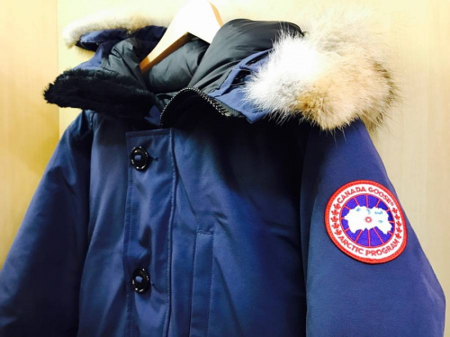 メンズファッションのカナダグース（CANADA GOOSE）