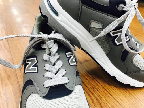 メンズファッションのニューバランス（new balance）