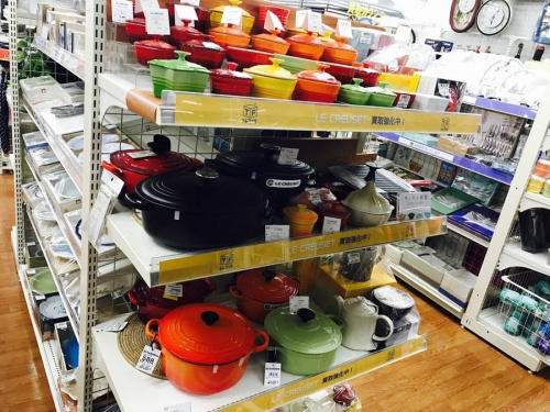 LE CREUSETの足立西新井