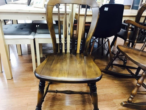 karimokuのダイニングチェアー