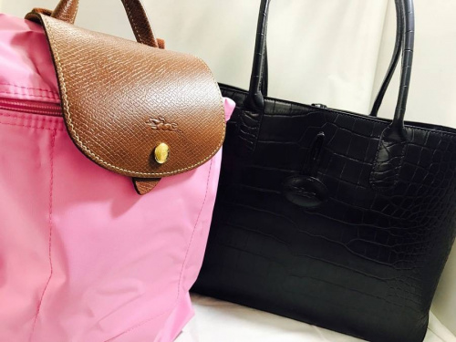 ブランド・ラグジュアリーのLONGCHAMP