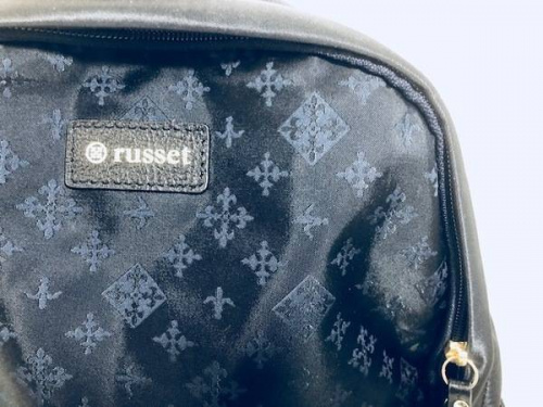 ブランド・ラグジュアリーのFURLA