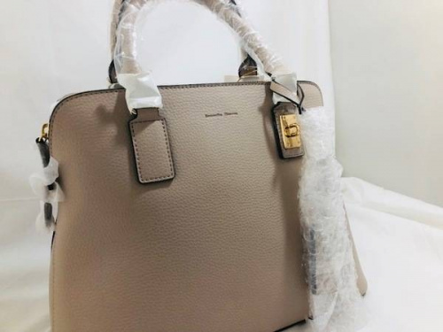 ブランド・ラグジュアリーのFURLA