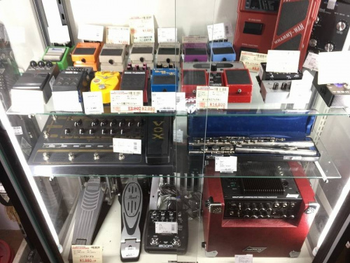 足立西新井のギター