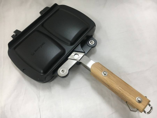 キャンプ用品のsnow peak（スノーピーク）