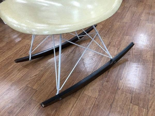 イスのハーマンミラー