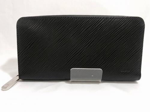 ルイヴィトン(LOUIS VUITTON)のラウンドファスナー長財布