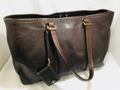 土屋鞄の足立西新井