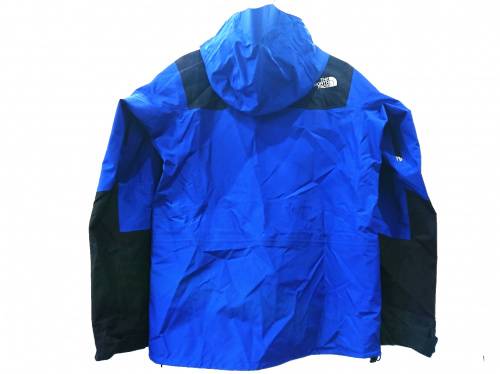 キチャトナジャケットのTHE NORTH FACE