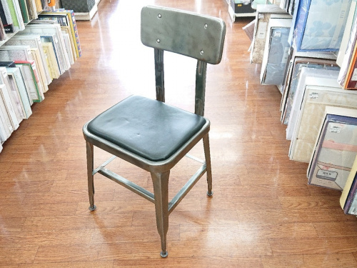 家具のイス