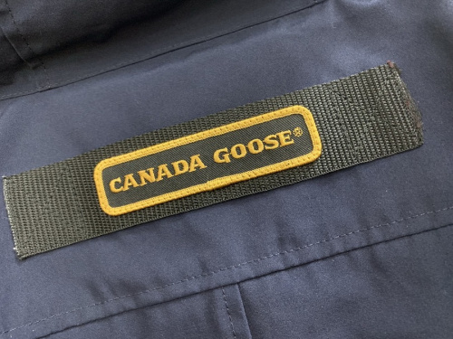 CANADA GOOSEの足立西新井