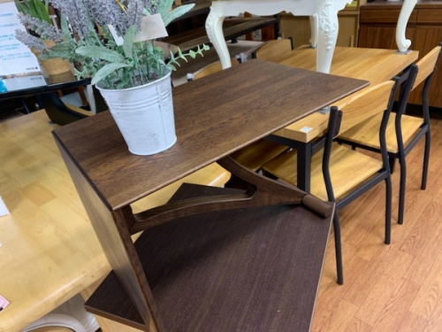 都内　ｶﾘﾓｸ　中古のｶﾘﾓｸ　ﾃｰﾌﾞﾙ　中古